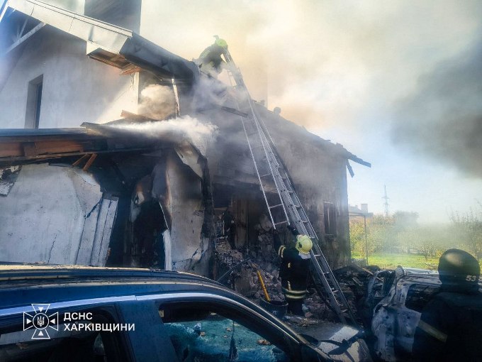 Пожежі виникли в Малій Данилівці, Лозовій та Індустріальному районі Харкова.